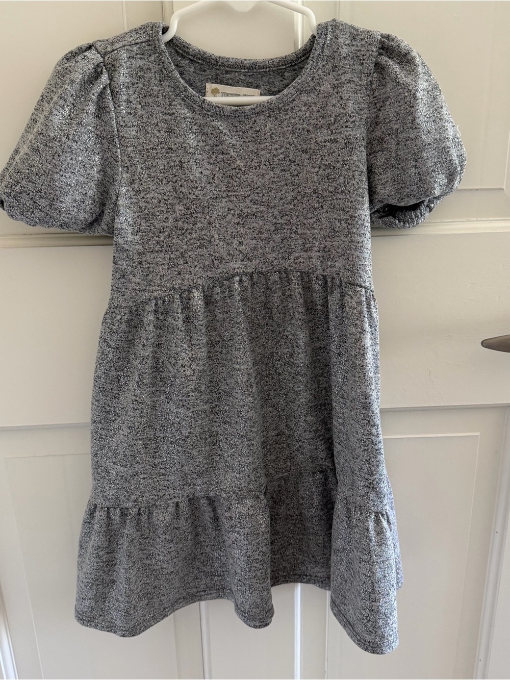 Tucker + Tate Toddler Girls Sparkle Puff Sleeve Tiered Knit Dress in Metallic 3T